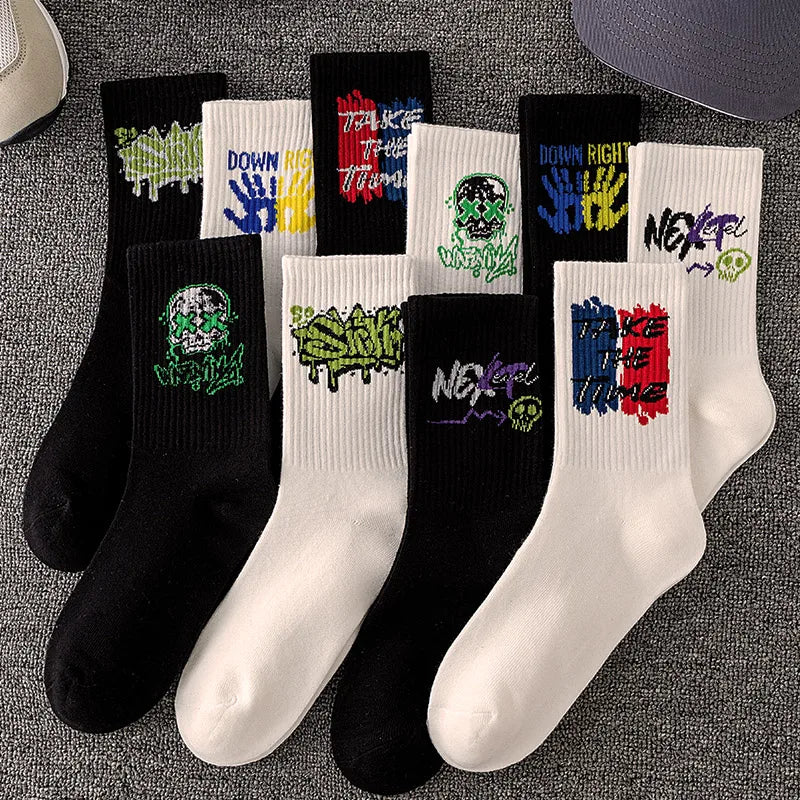 Urban Socks with Graffiti Style β Streetwear Attitude in Every Step