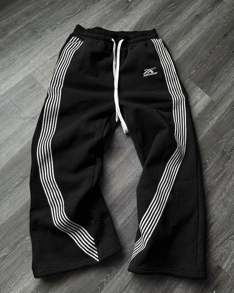Premium Embroidered Sweatpants unisex – Y2K Style and All-Terrain Comfort