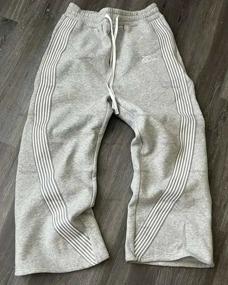 Premium Embroidered Sweatpants unisex – Y2K Style and All-Terrain Comfort