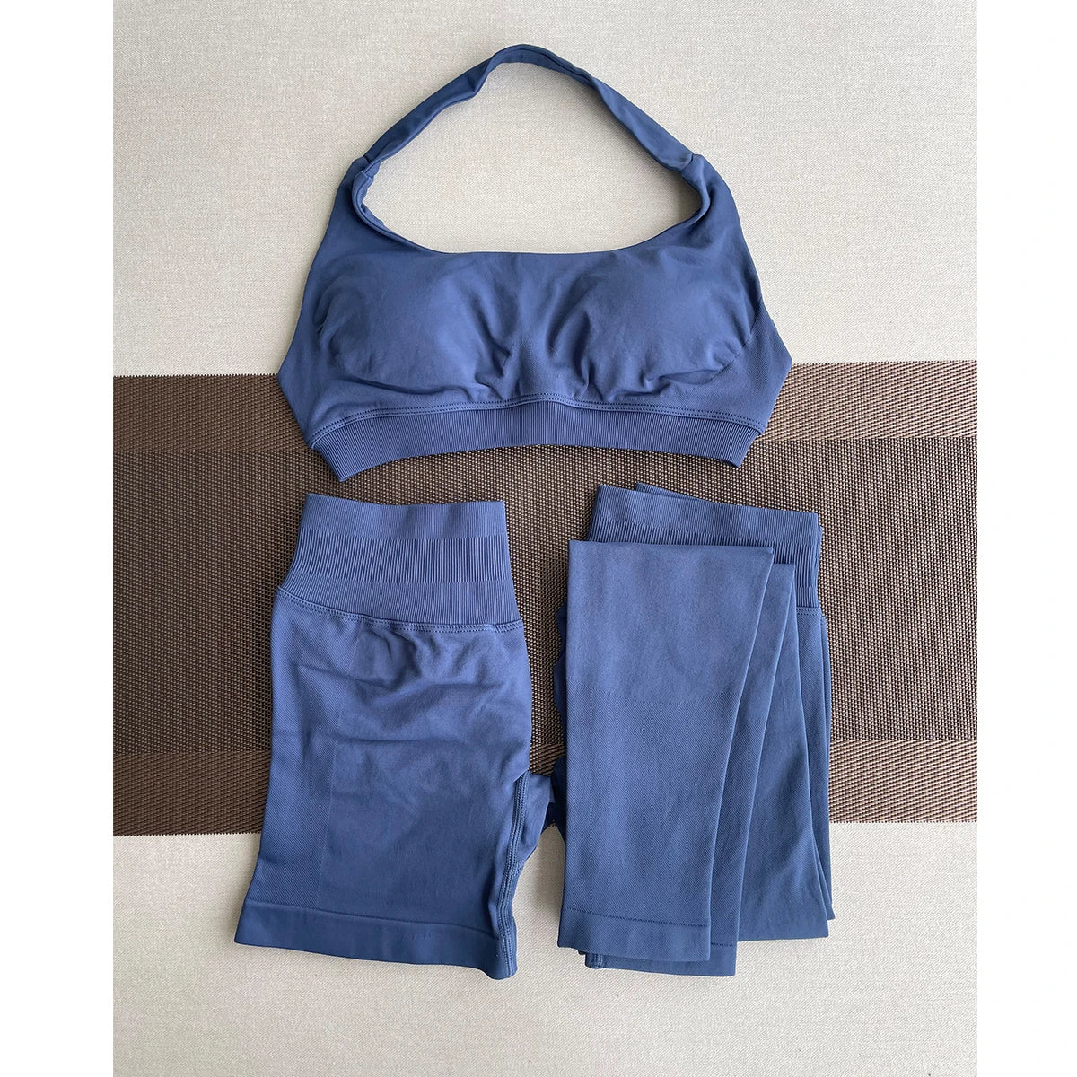 Women’s Seamless Workout Set – 3 Pieces: Long Leggings + Shorts + Sports Top
