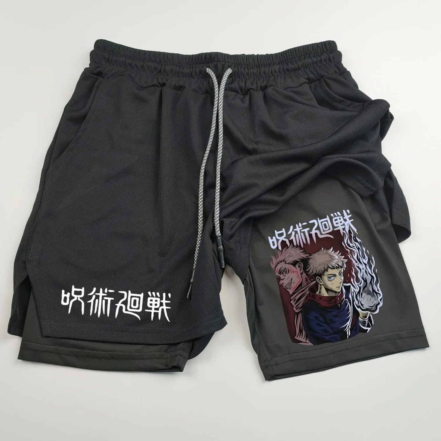 Pantalones cortos deportivos de doble capa con estampado de anime Jujutsu Kaisen: comodidad, estilo y rendimiento en uno