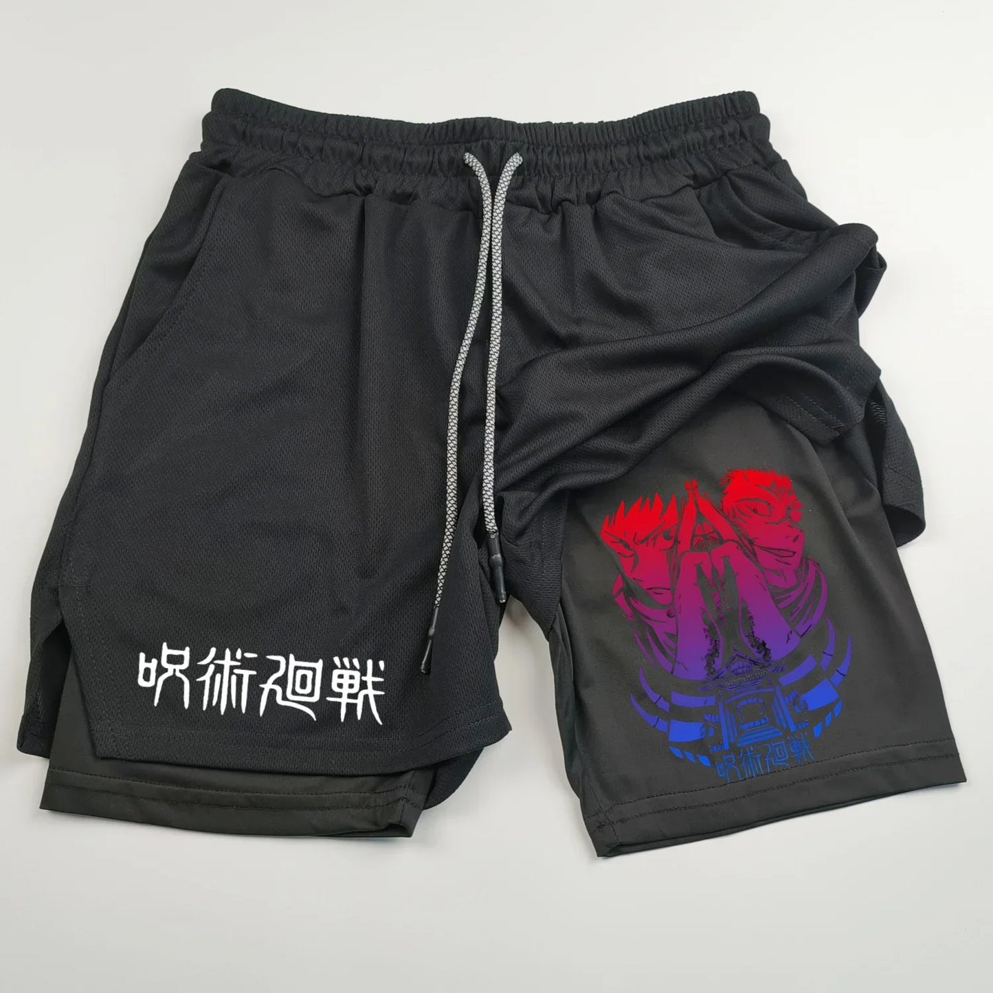 Pantalones cortos deportivos de doble capa con estampado de anime Jujutsu Kaisen: comodidad, estilo y rendimiento en uno