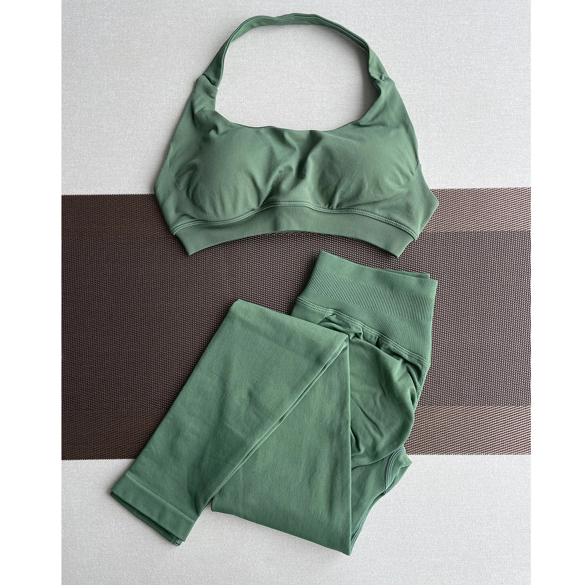 Women's Seamless Sports Set – Leggings + Workout Top