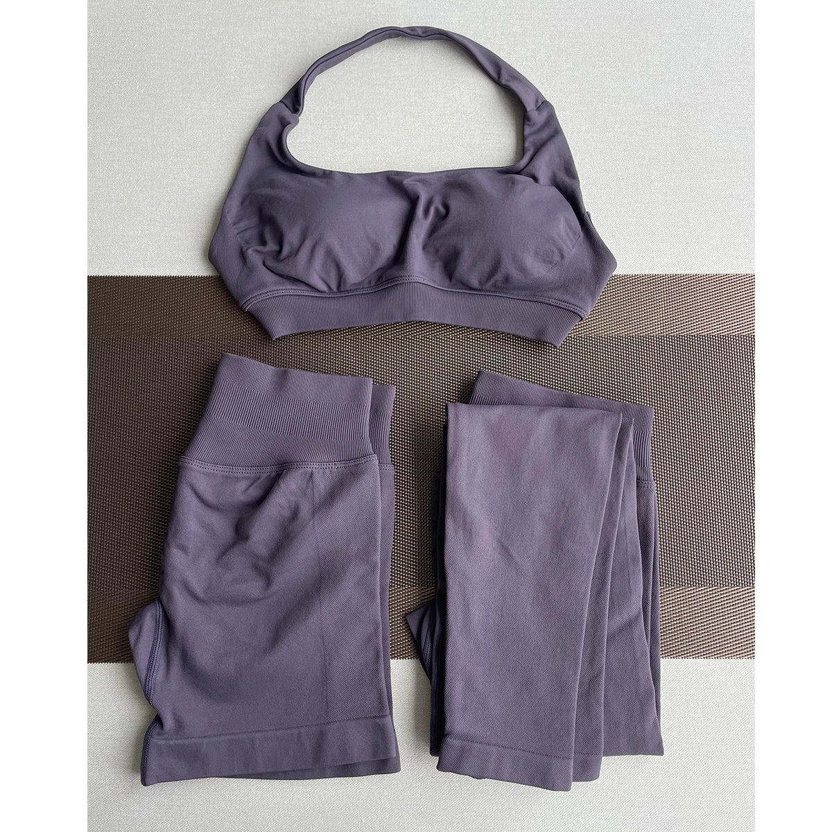 Women’s Seamless Workout Set – 3 Pieces: Long Leggings + Shorts + Sports Top
