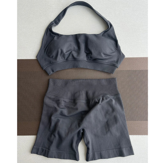 II Women's Seamless Short Set – Sports Shorts + Workout Top