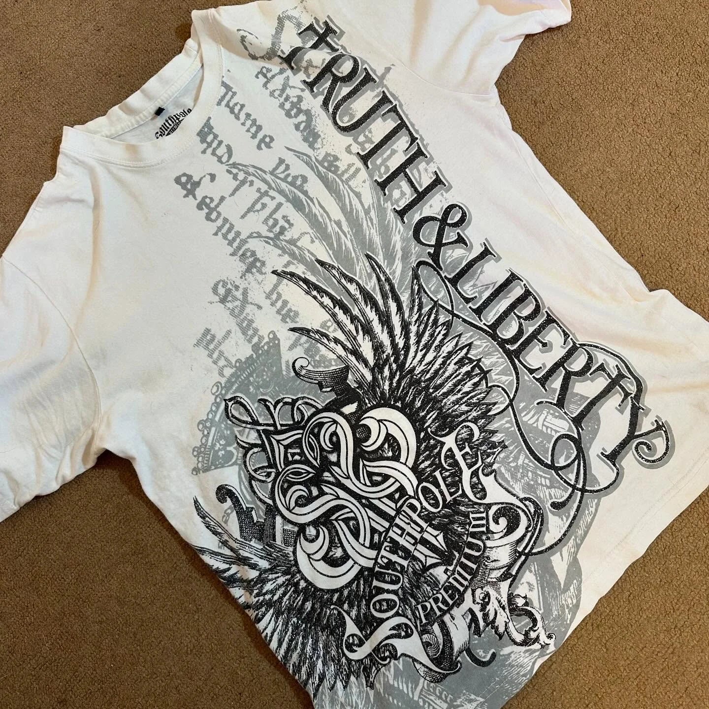 Camiseta estilo hip hop vintage – Ropa urbana | Gráficos retro | Algodón puro | Corte holgado y unisex