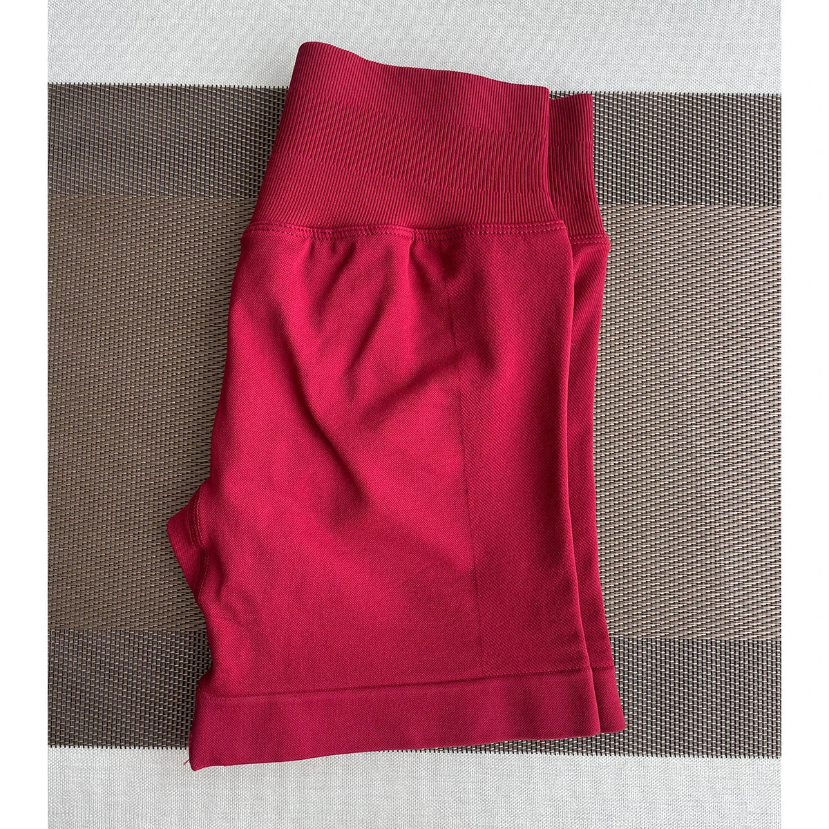 Seamless Sports Shorts for Women – Workout and Yoga Leggings