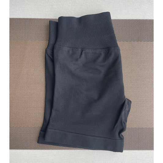 Women's Seamless Sports Shorts – Workout and Fitness Clothing