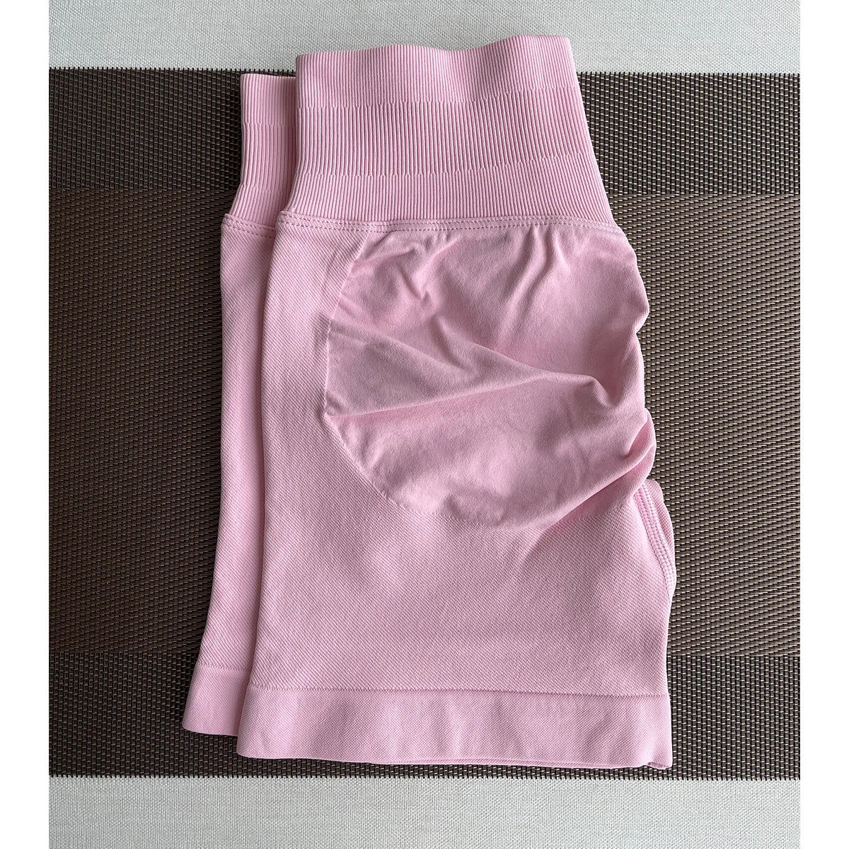 Seamless Sports Shorts for Women – Workout and Yoga Leggings