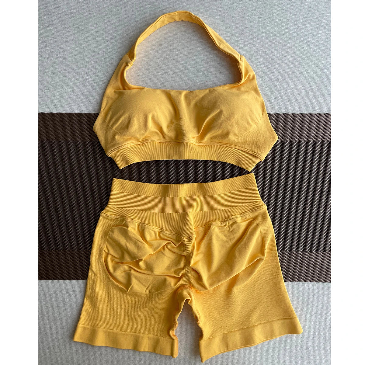 II Women's Seamless Short Set – Sports Shorts + Workout Top