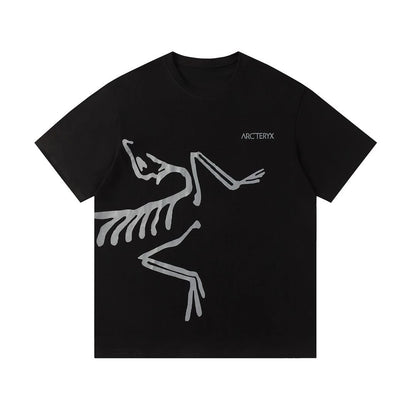 Camiseta holgada unisex estilo americano: cuello redondo, manga corta y estampado de la marca | 100 % algodón