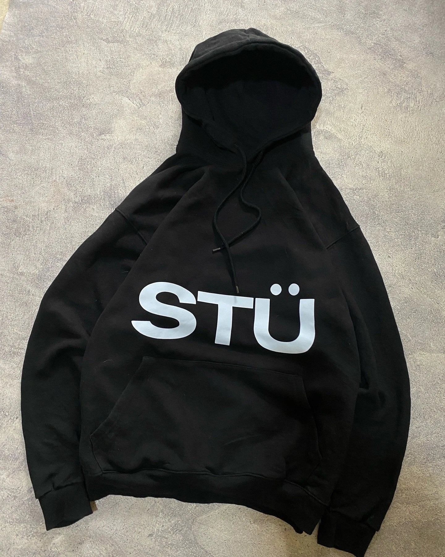 Women's Hip Hop Hooded Sweatshirt – Streetwear Style, Warmth, and Comfort for Winter