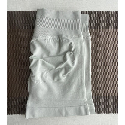 Seamless Sports Shorts for Women – Workout and Yoga Leggings