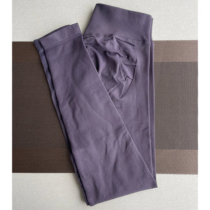 Seamless Sports Leggings for Women – Yoga and Workout Tights