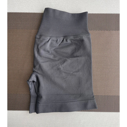 Seamless Sports Shorts for Women – Workout and Yoga Leggings